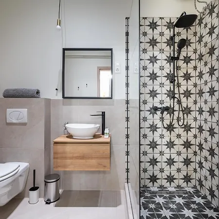 Brody 46 Boutique Apartment