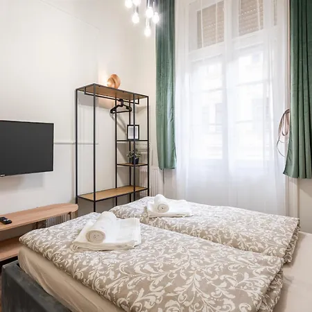 Brody 46 Boutique Apartment *